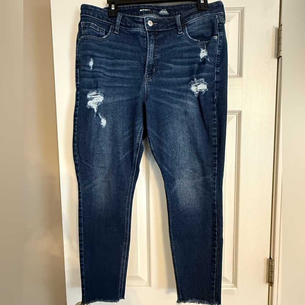 Women's Distressed Old Navy Rockstar Jeans